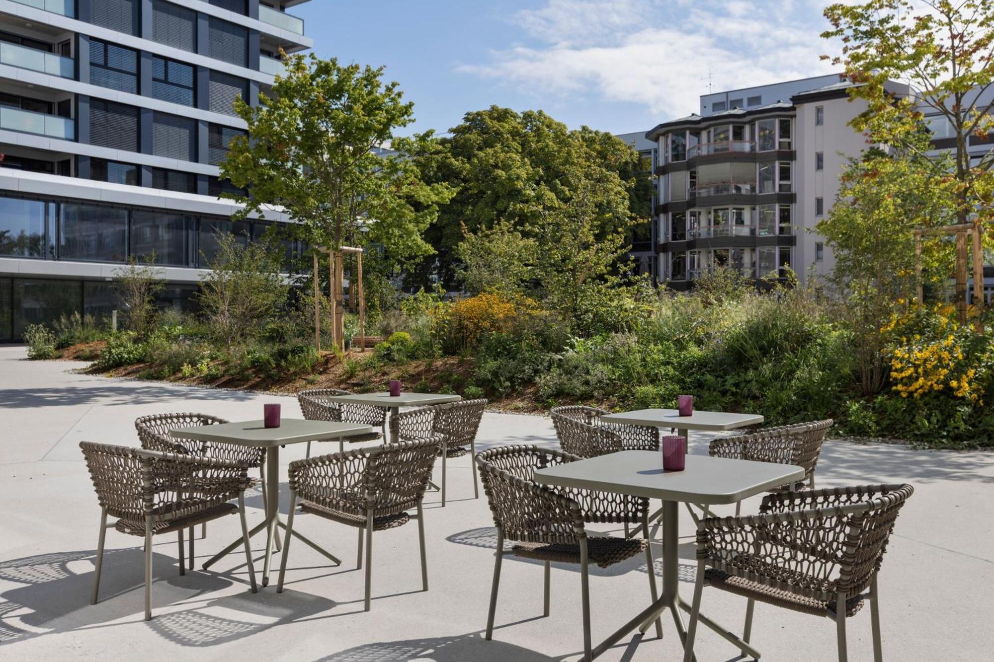Residence Inn By Marriott Geneva City Nations Екстериор снимка