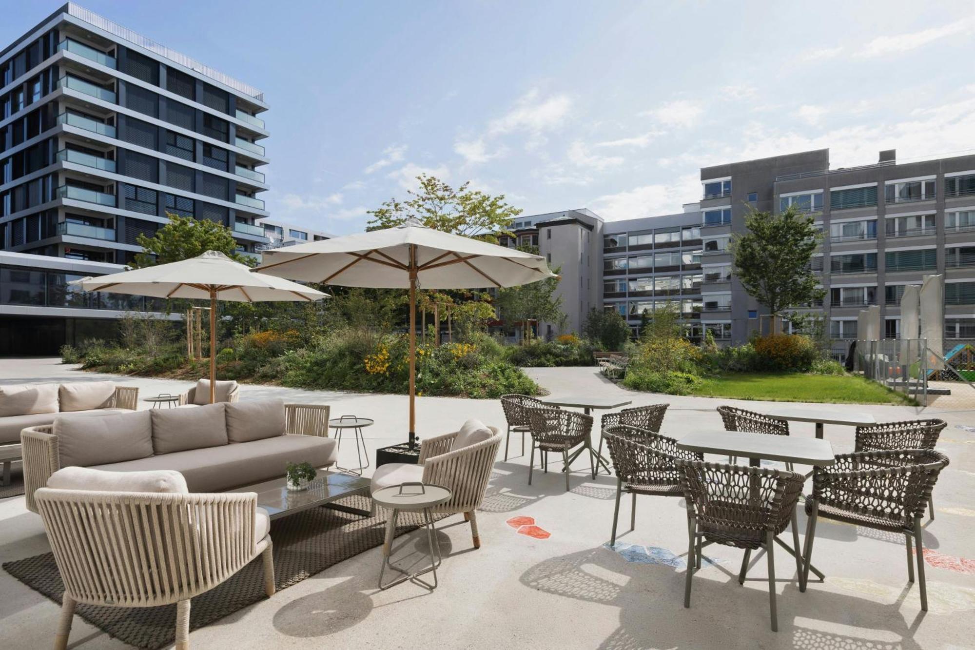 Residence Inn By Marriott Geneva City Nations Екстериор снимка